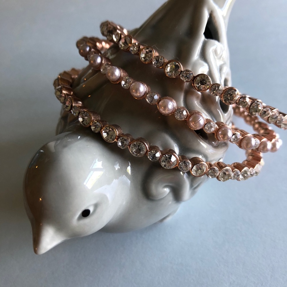 🌺 3/$12 Charming Charlie Rose Gold Bangles